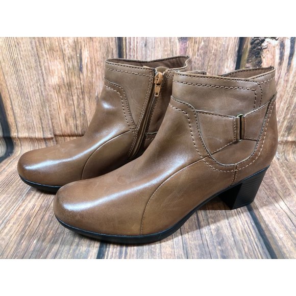 Clarks Brown Leather Block Heel Ankle Boots Side Zip Booties Womens 9 M (k7r) - Picture 1 of 10